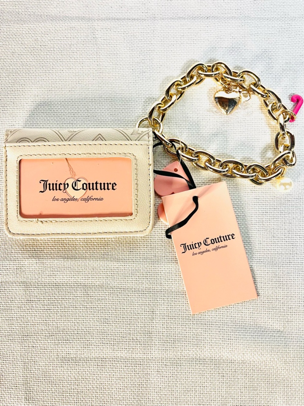 Juicy Couture Wristlet Wallet On A Gold Link Bracelet with Charm - Picture 3 of 6